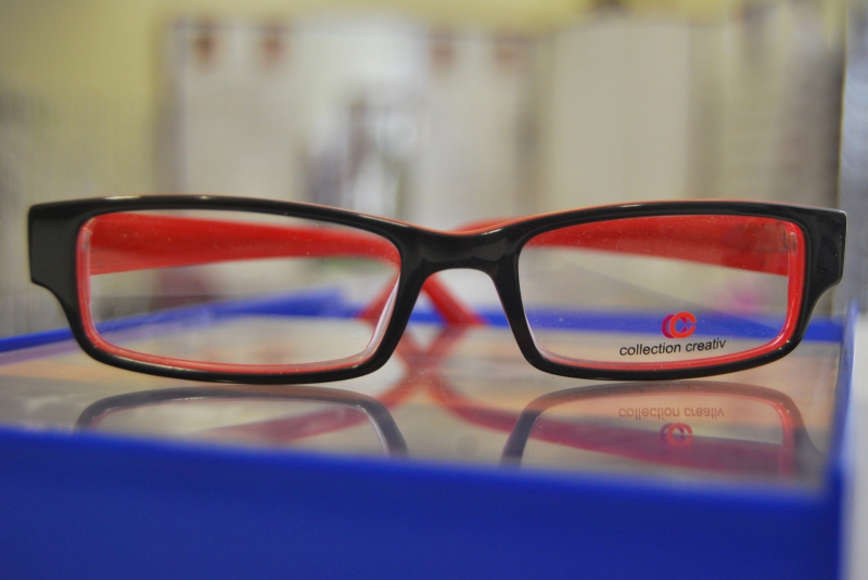 opticien-SPERACEDES-min_view-sight-lens-frame-optics-spectacles-1141012-pxhere.com